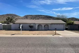 1523 W Pershing Ave, Phoenix, AZ 85029 - Photo 1