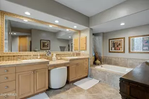 10397 E Loving Tree Ln, Scottsdale, AZ 85262 - Photo 16