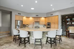 10397 E Loving Tree Ln, Scottsdale, AZ 85262 - Photo 8