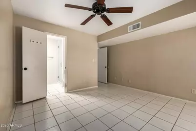 911 S Hacienda Drive, Tempe, AZ 85281 - Photo 10