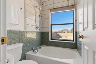 10652 E Acacia Dr, Scottsdale, AZ 85255 - Photo 32