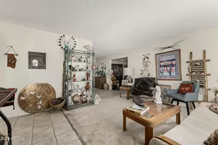 1109 E Bishop Dr, Tempe, AZ 85282 - Photo 2