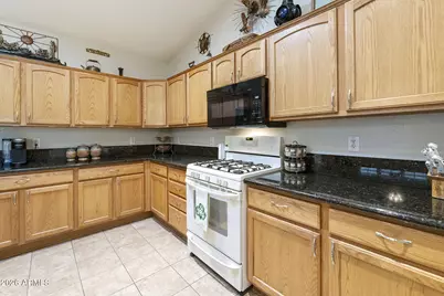 10208 E Elmwood Drive, Sun Lakes, AZ 85248 - Photo 20