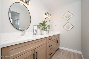 11614 W Palm Ln, Avondale, AZ 85392 - Photo 16