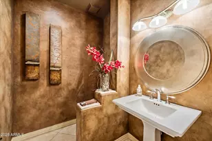 6038 E Sunnyside Dr, Scottsdale, AZ 85254 - Photo 36