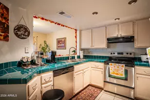 8619 N Shadow Ln, Peoria, AZ 85345 - Photo 8