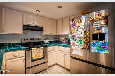 8619 N Shadow Lane, Peoria, AZ 85345 - Photo 10