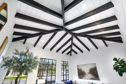 2421 E Montebello Avenue, Phoenix, AZ 85016 - Photo 14