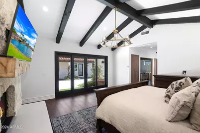 2421 E Montebello Avenue, Phoenix, AZ 85016 - Photo 32