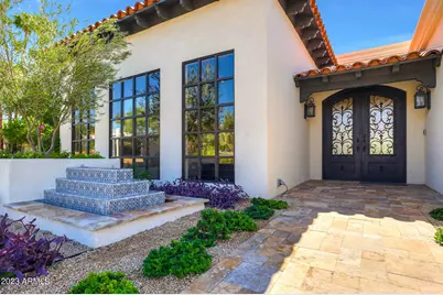 2421 E Montebello Avenue, Phoenix, AZ 85016 - Photo 6