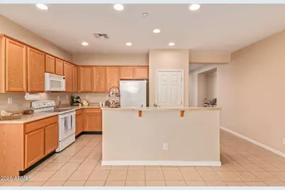 41025 N Prestancia Drive, Phoenix, AZ 85086 - Photo 10