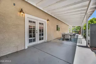 325 E Mitchell Dr, Phoenix, AZ 85012 - Photo 22