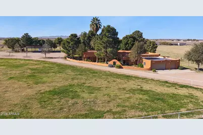 7496 S Linda Lou Road, Eloy, AZ 85131 - Photo 8