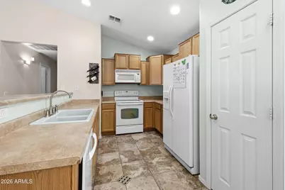 24456 N Good Pasture Lane, Florence, AZ 85132 - Photo 6