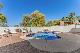 1308 E Flamingo Ct, Gilbert, AZ 85297 - Photo 46