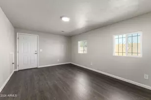 3449 N 72nd Dr, Phoenix, AZ 85033 - Photo 16