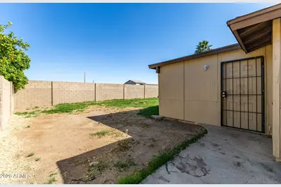 3449 N 72nd Drive, Phoenix, AZ 85033 - Photo 28