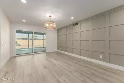 4334 W Purdue Avenue, Glendale, AZ 85302 - Photo 8