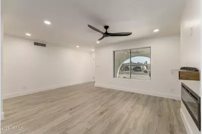 4334 W Purdue Avenue, Glendale, AZ 85302 - Photo 12