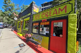 105 Tombstone Canyon, Bisbee, AZ 85603 - Photo 2