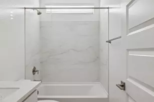 27383 N 69th Ln, Peoria, AZ 85383 - Photo 6