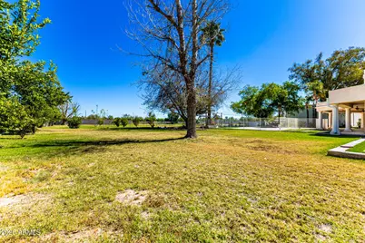 39899 N Creekside Road, San Tan Valley, AZ 85140 - Photo 46