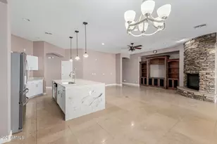 2324 W Blaylock Dr, Phoenix, AZ 85085 - Photo 12