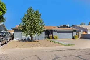 6542 W Coolidge St, Phoenix, AZ 85033 - Photo 1