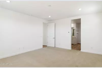 27365 N 69th Lane, Peoria, AZ 85383 - Photo 10