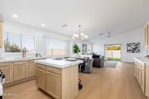 1704 E South Mountain Ave, Phoenix, AZ 85042 - Photo 2