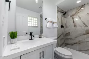 3802 W Mauna Loa Ln, Phoenix, AZ 85053 - Photo 18