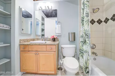 4750 N Central Avenue #H4, Phoenix, AZ 85012 - Photo 4