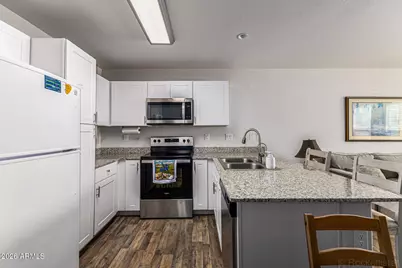 118 W Dewey Avenue, Coolidge, AZ 85128 - Photo 2