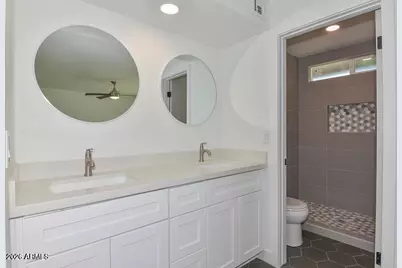 2250 E Kathleen Road, Phoenix, AZ 85022 - Photo 14