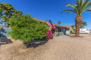 5940 W Mauna Loa Ln, Glendale, AZ 85306 - Photo 1