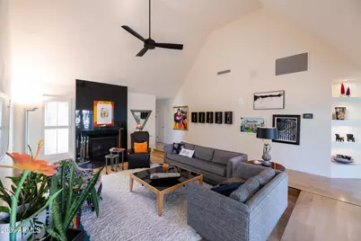 2522 E Oregon Avenue, Phoenix, AZ 85016 - Photo 2