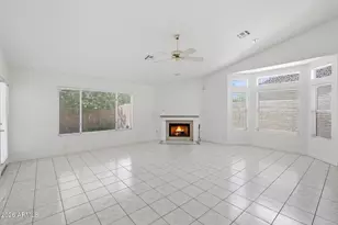 8452 W Kimberly Way, Peoria, AZ 85382 - Photo 12
