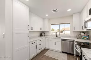 14846 N 63rd Ave, Glendale, AZ 85306 - Photo 12