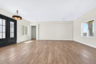 22606 W Laura St, Wittmann, AZ 85361 - Photo 10