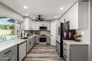 4550 W El Caminito Dr, Glendale, AZ 85302 - Photo 16