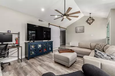 4550 W El Caminito Drive, Glendale, AZ 85302 - Photo 12