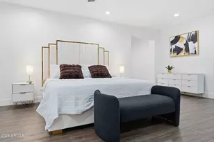 5009 E Wethersfield Rd, Scottsdale, AZ 85254 - Photo 14