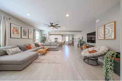 19414 W Highland Avenue, Litchfield Park, AZ 85340 - Photo 14