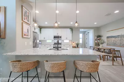 19414 W Highland Avenue, Litchfield Park, AZ 85340 - Photo 10