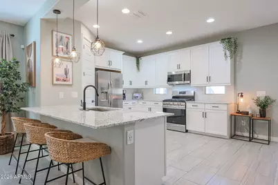 19414 W Highland Avenue, Litchfield Park, AZ 85340 - Photo 6