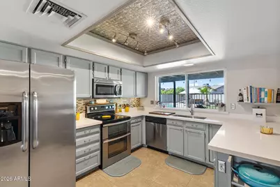 932 W Los Lagos Vista Avenue, Mesa, AZ 85210 - Photo 6