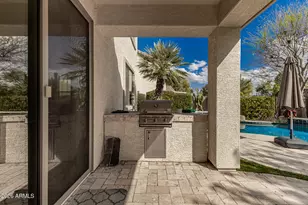 917 E Furness Dr, Gilbert, AZ 85297 - Photo 38