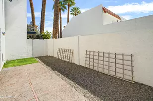 4919 E Edgemont Ave, Phoenix, AZ 85008 - Photo 18