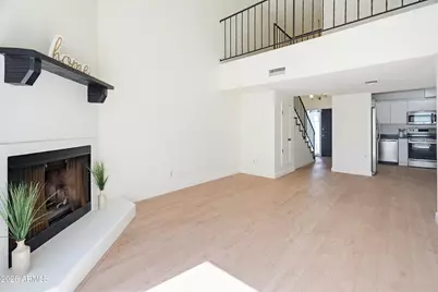 4919 E Edgemont Avenue, Phoenix, AZ 85008 - Photo 2