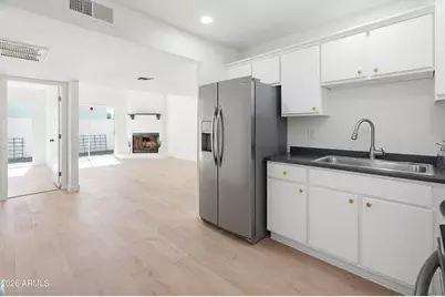 4919 E Edgemont Avenue, Phoenix, AZ 85008 - Photo 4